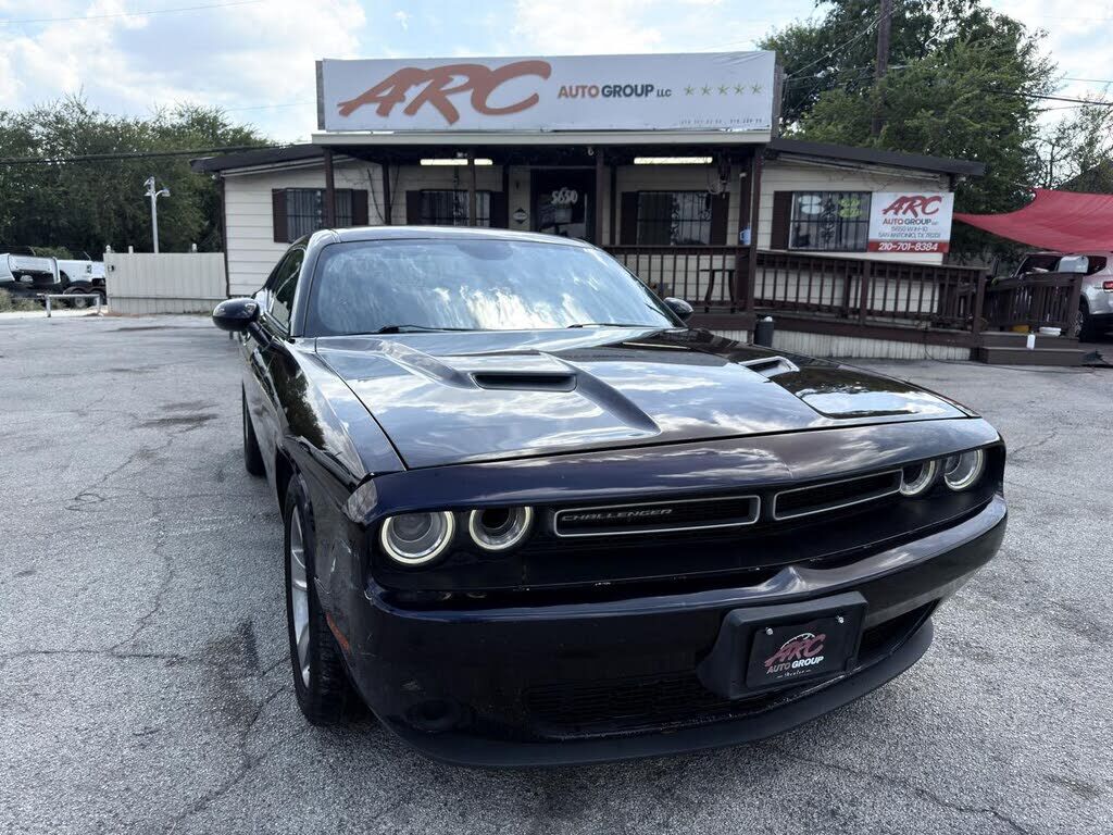 2016 DODGE Challenger