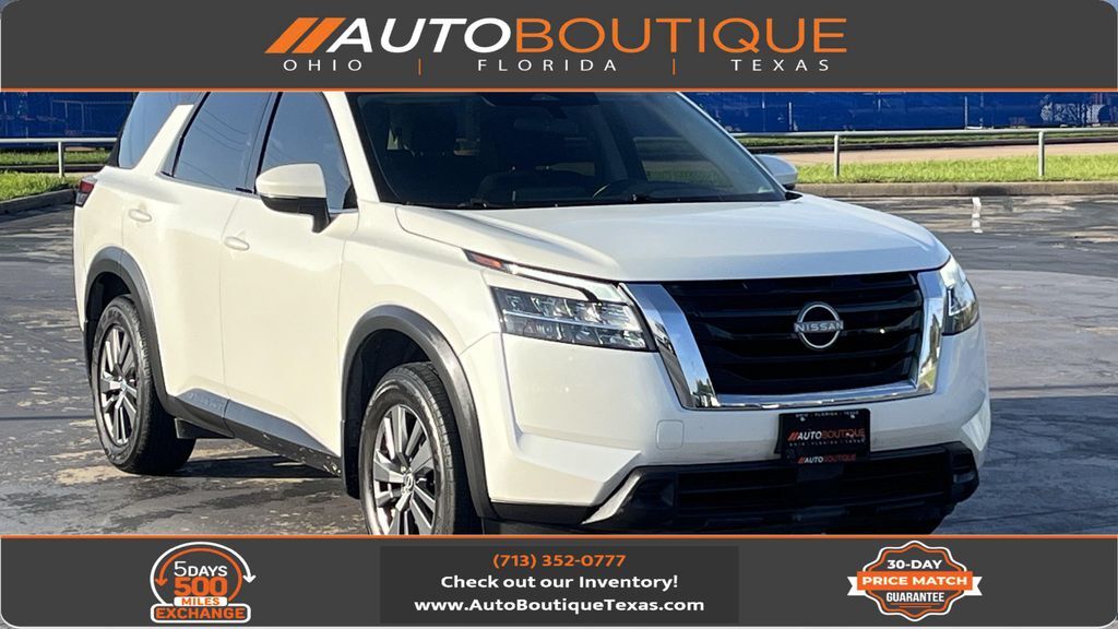 2022 NISSAN Pathfinder