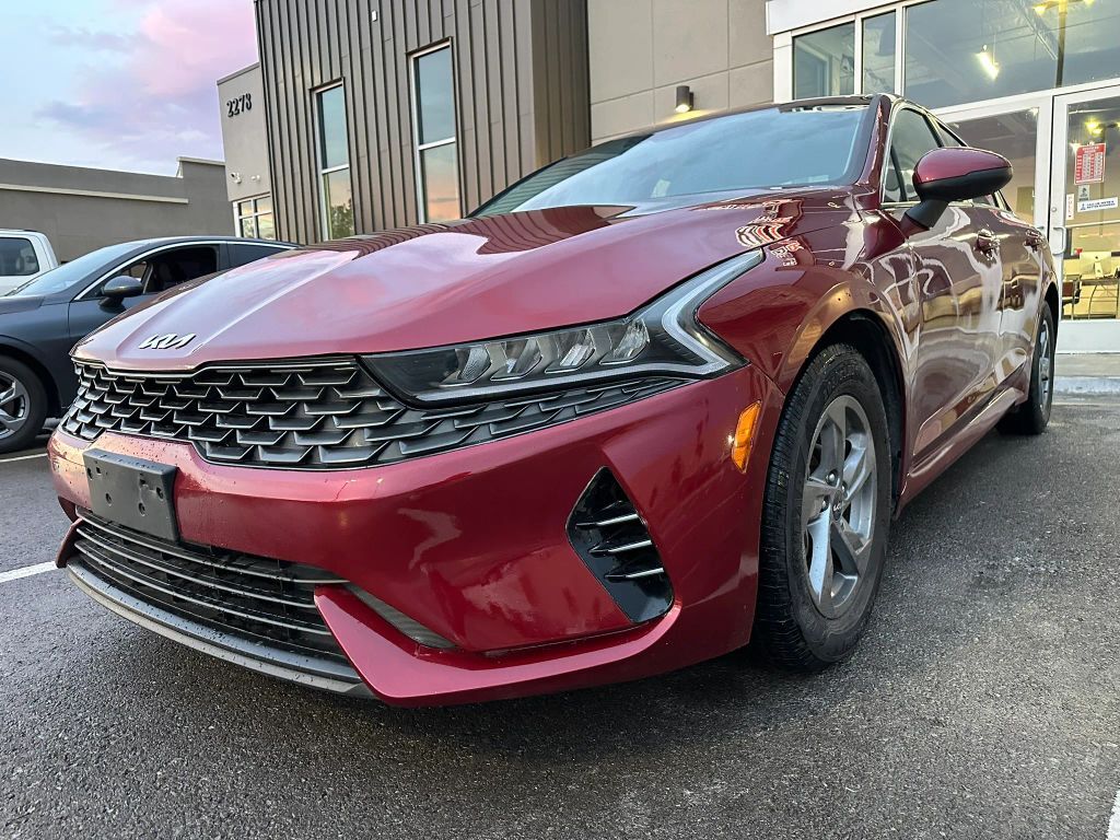 2022 KIA K5