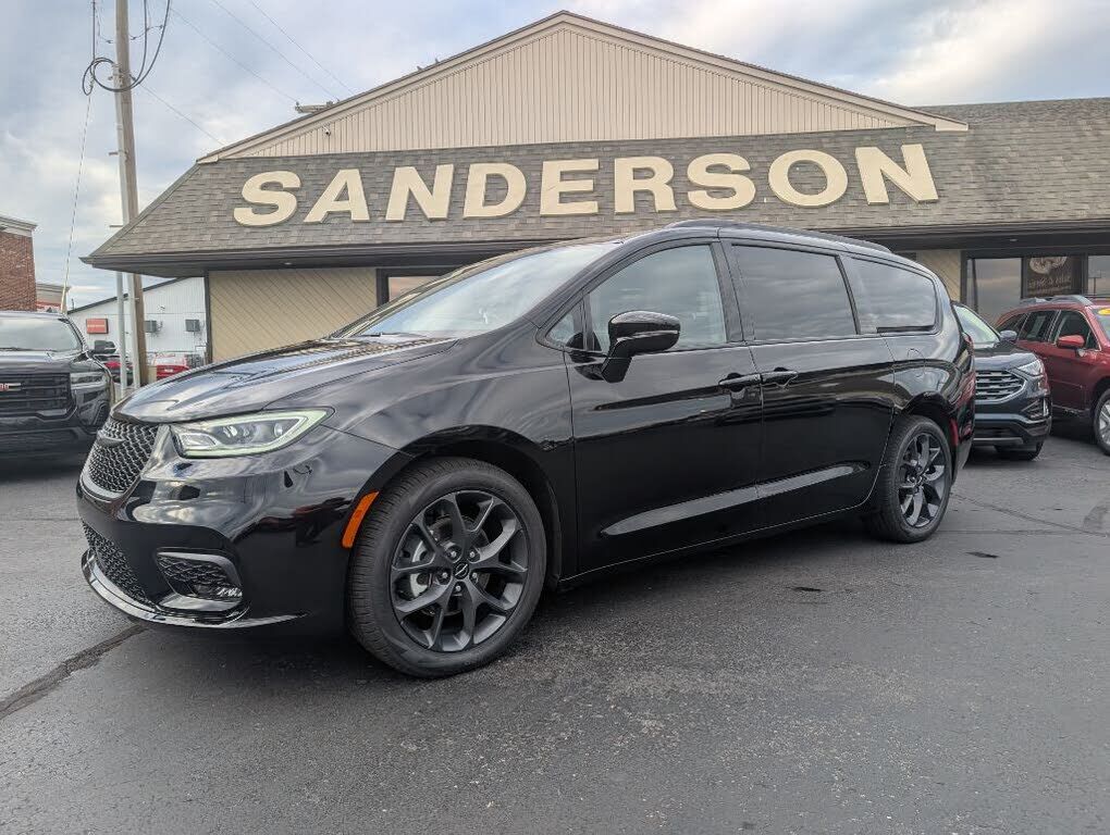 2026 CHRYSLER Pacifica