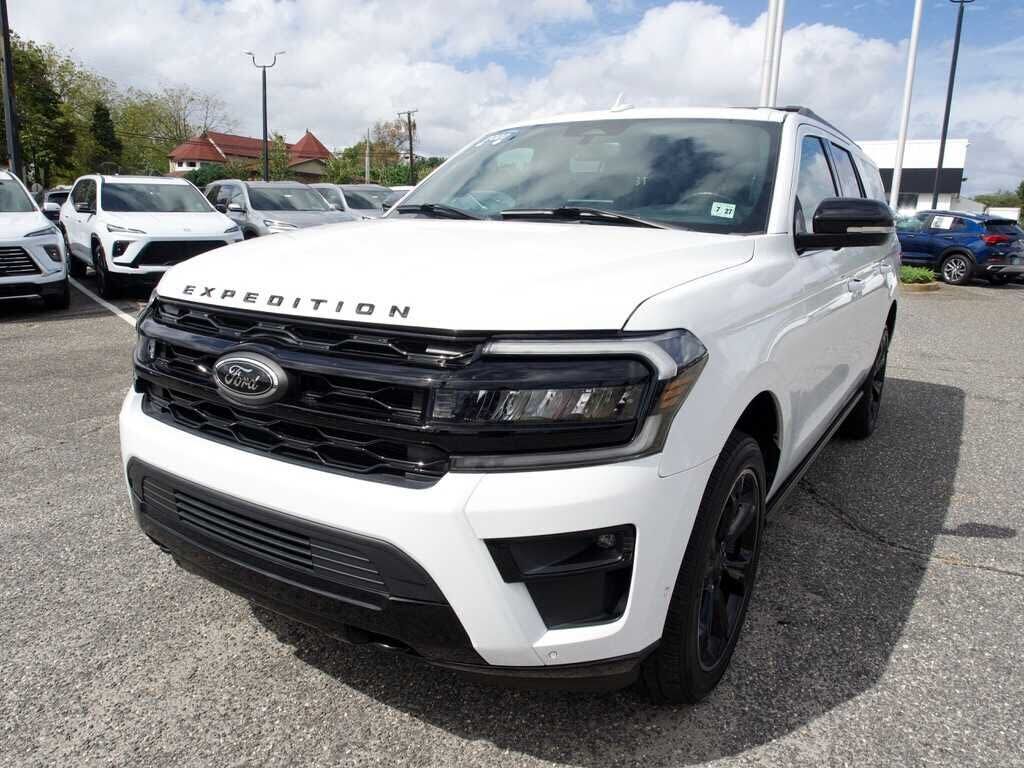 2022 FORD Expedition