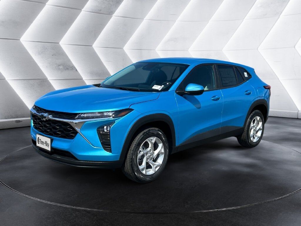 2026 CHEVROLET Trax