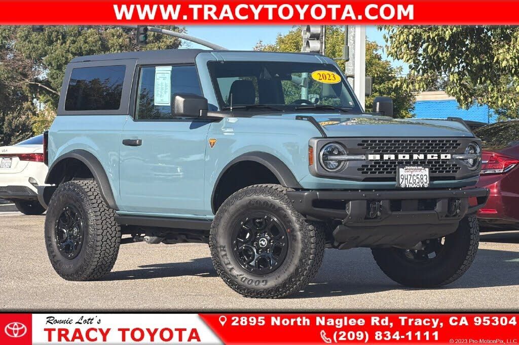 2023 FORD Bronco