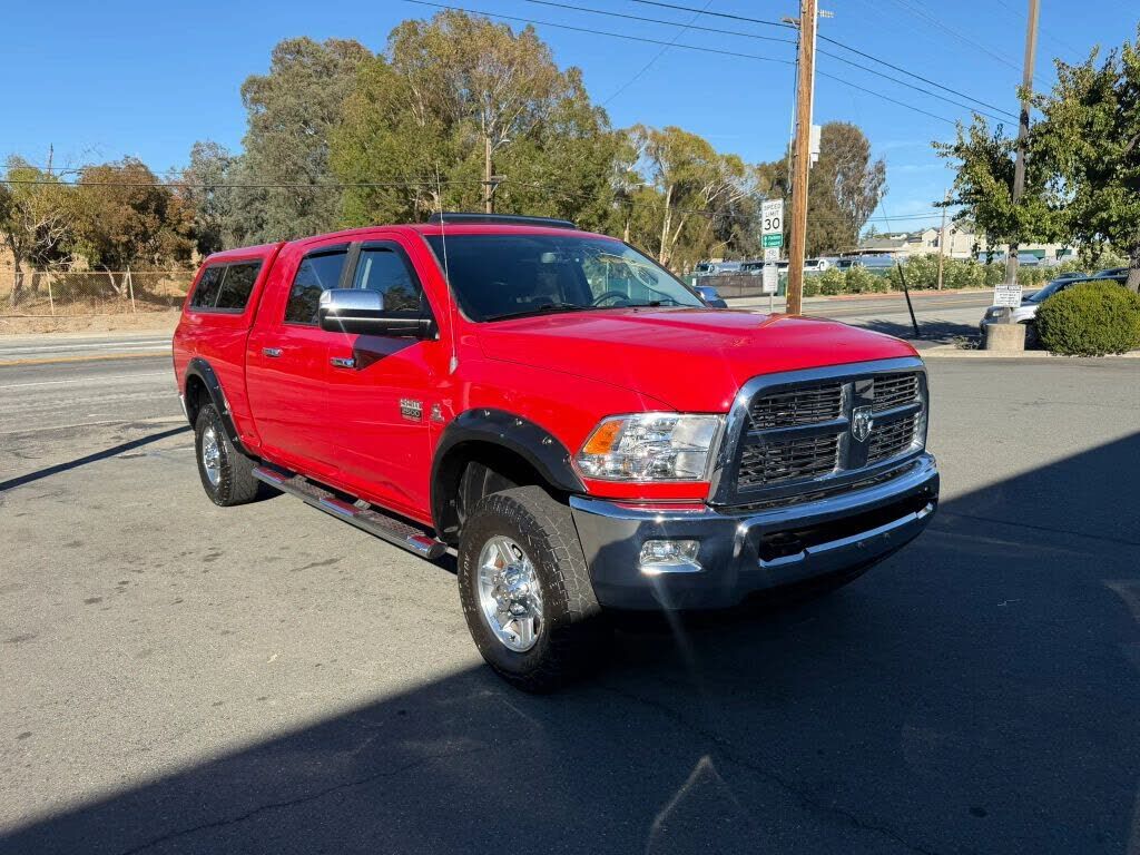 2012 DODGE Ram