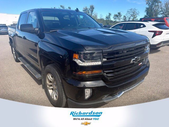 2017 CHEVROLET Silverado