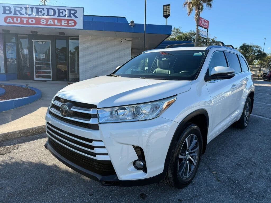 2018 TOYOTA Highlander