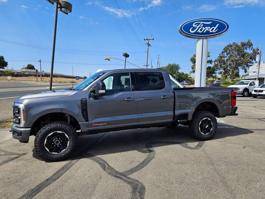 2027 FORD F-250