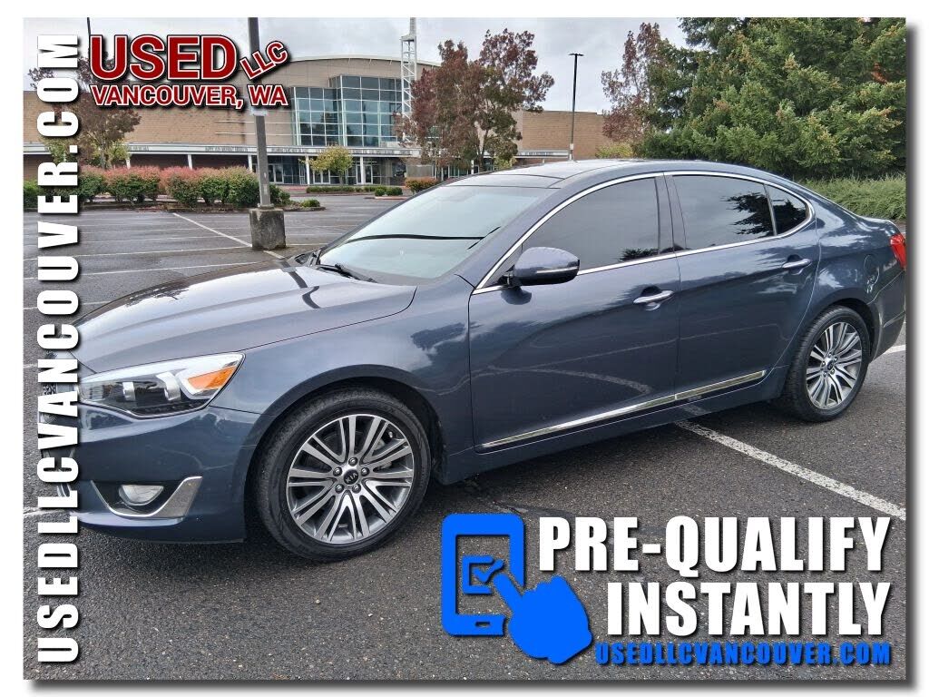 2015 KIA Cadenza