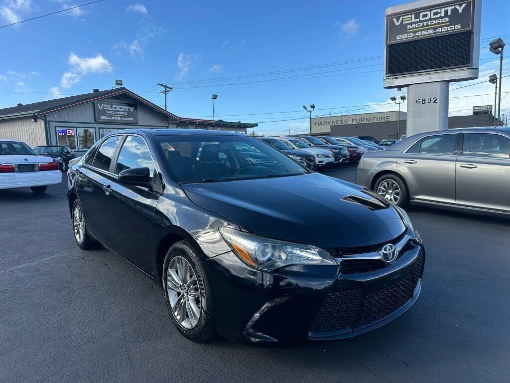 2016 TOYOTA Camry