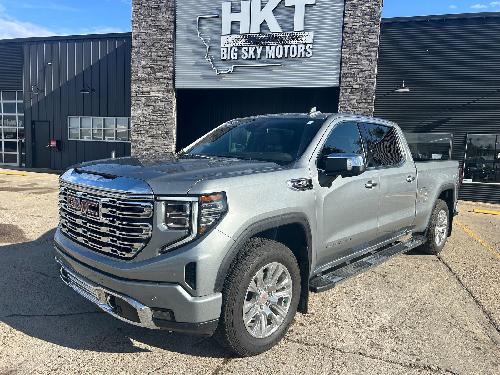 2025 GMC Sierra