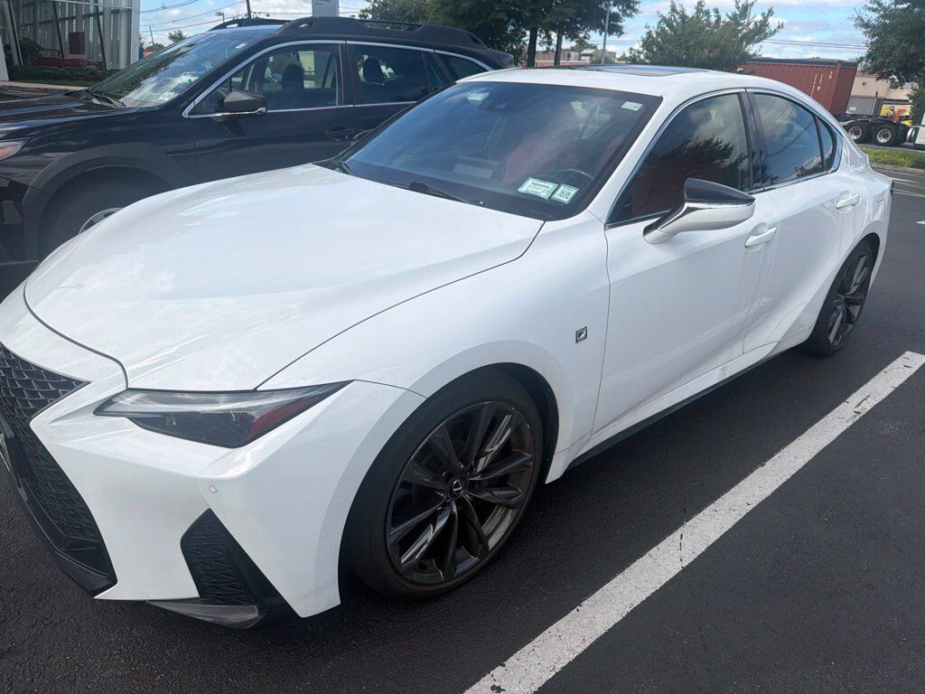 2023 LEXUS IS