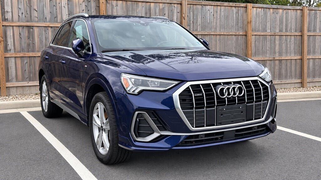 2022 AUDI Q3