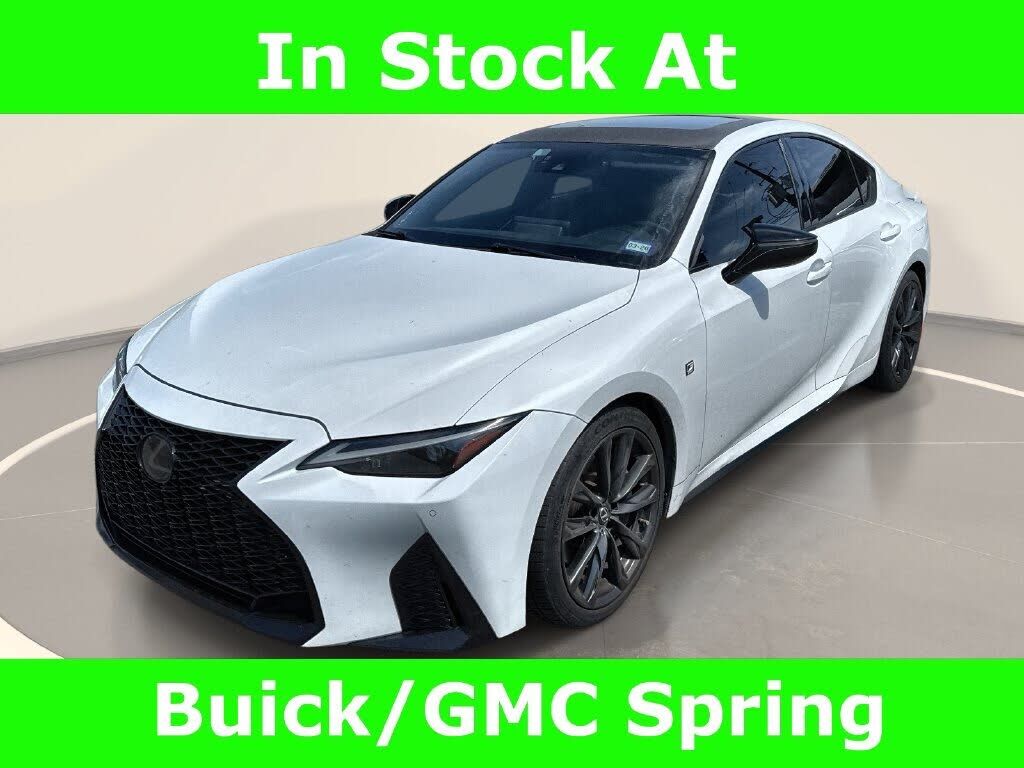 2021 LEXUS IS