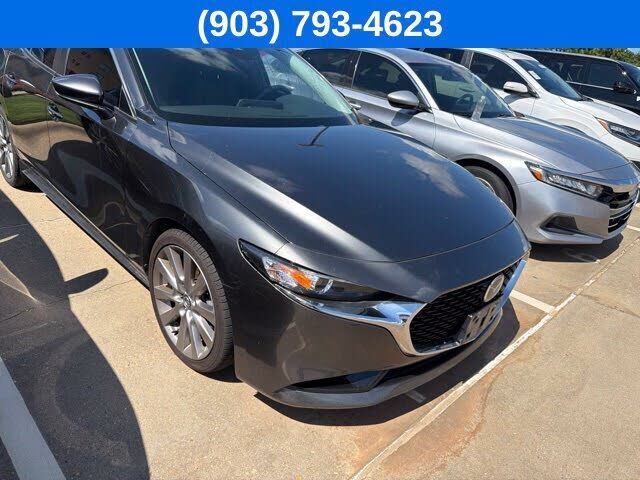 2022 MAZDA Mazda3