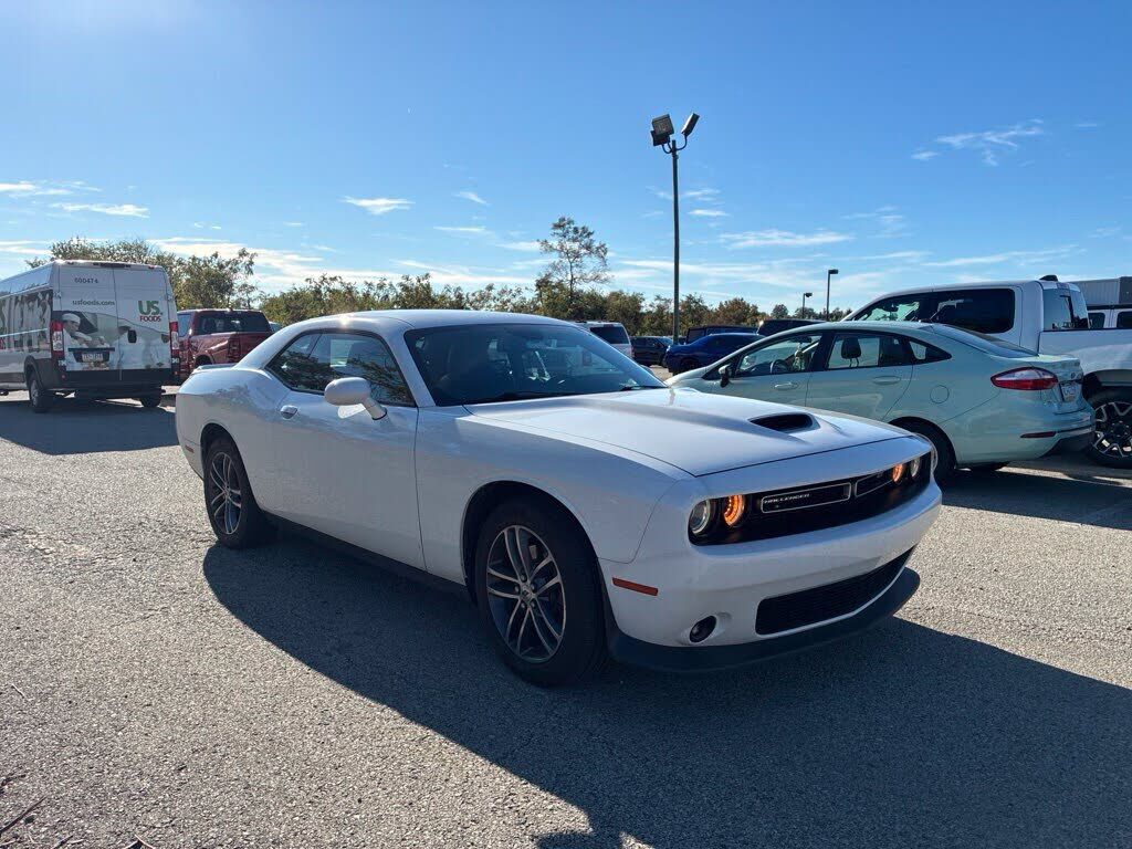 2019 DODGE Challenger