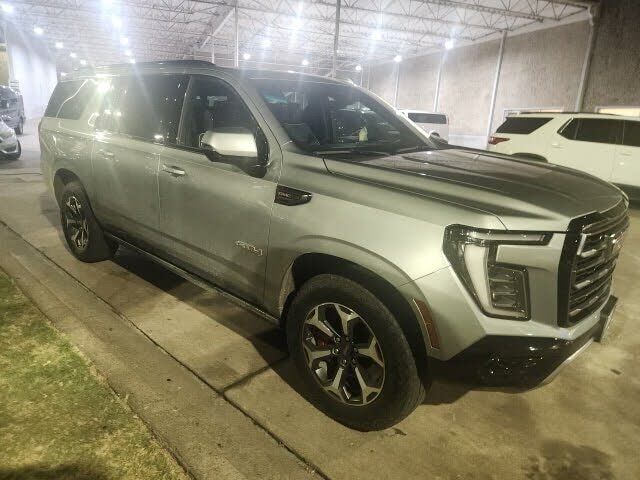 2025 GMC Yukon XL