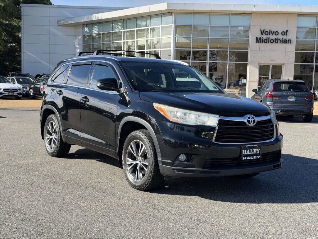 2016 TOYOTA Highlander