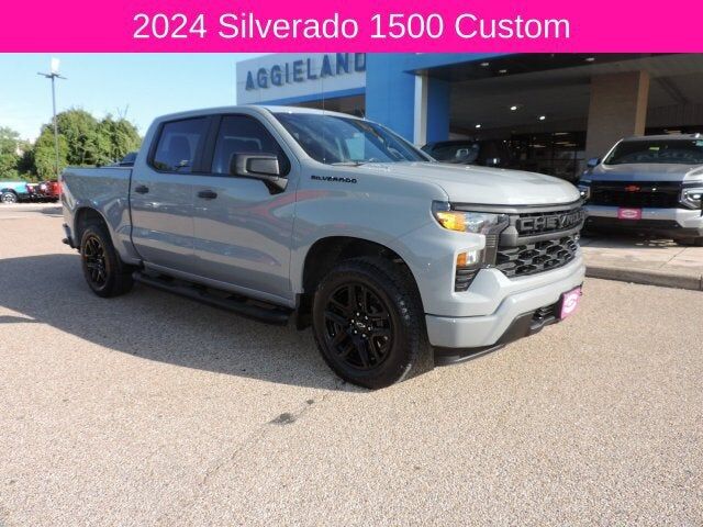 2024 CHEVROLET Silverado