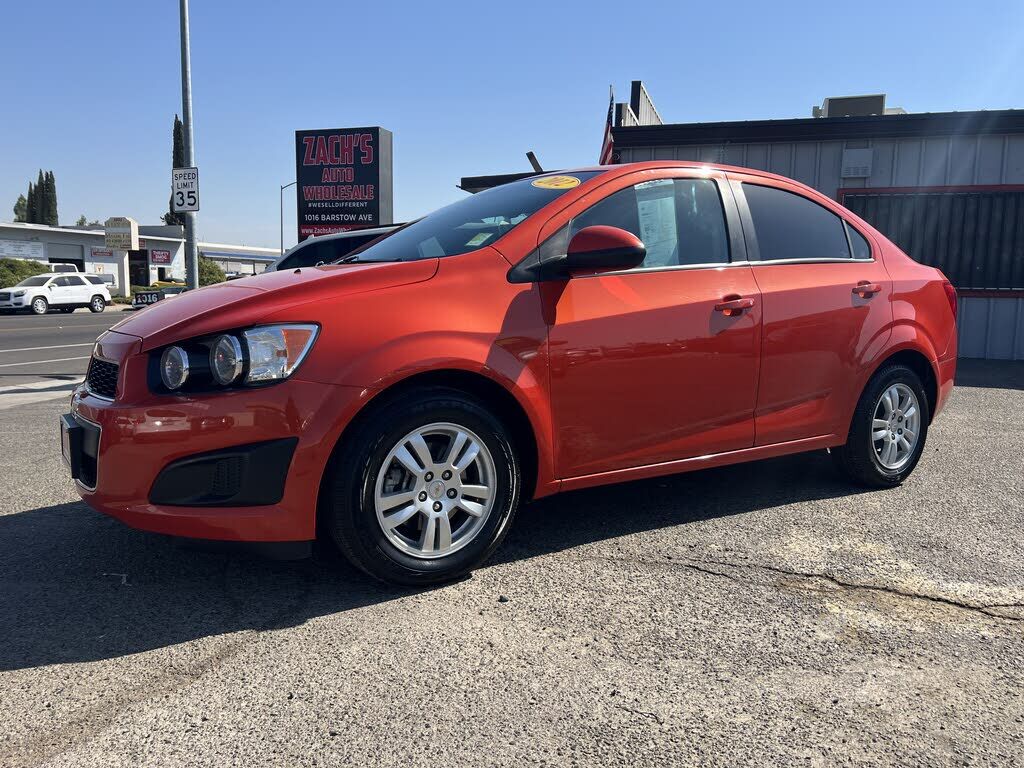 2012 CHEVROLET Sonic