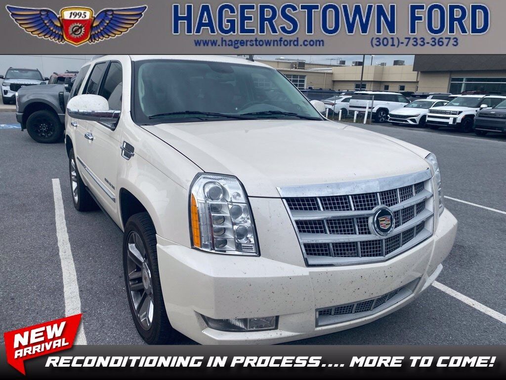 2014 CADILLAC Escalade