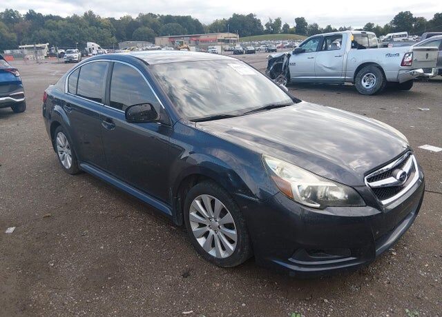 2011 SUBARU Legacy