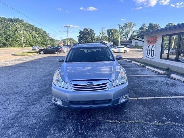 2010 SUBARU Outback