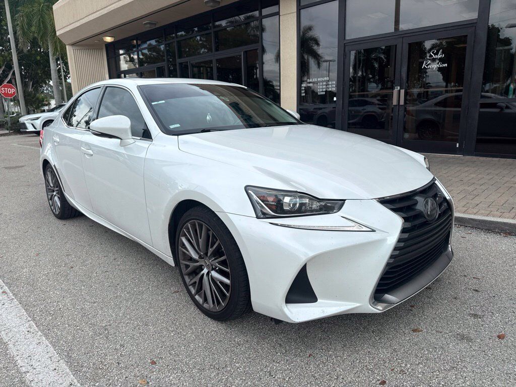 2017 LEXUS IS