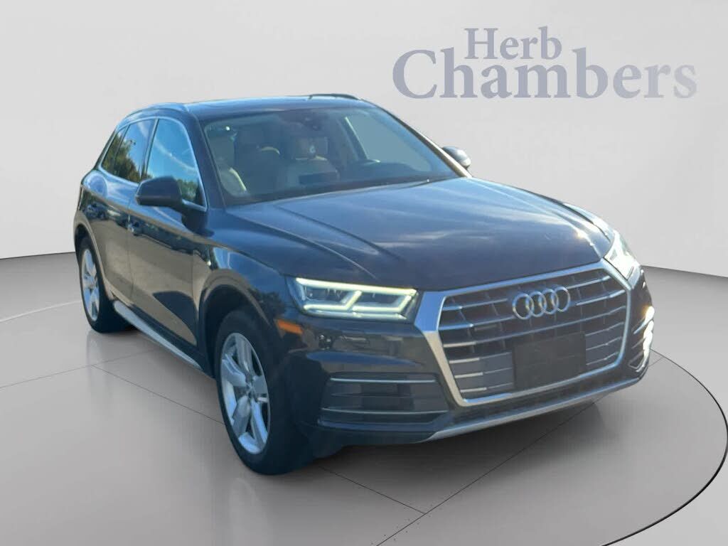 2019 AUDI Q5