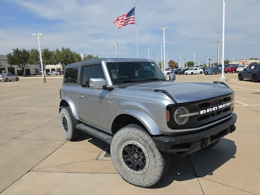 2022 FORD Bronco