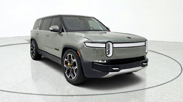 2022 RIVIAN R1S