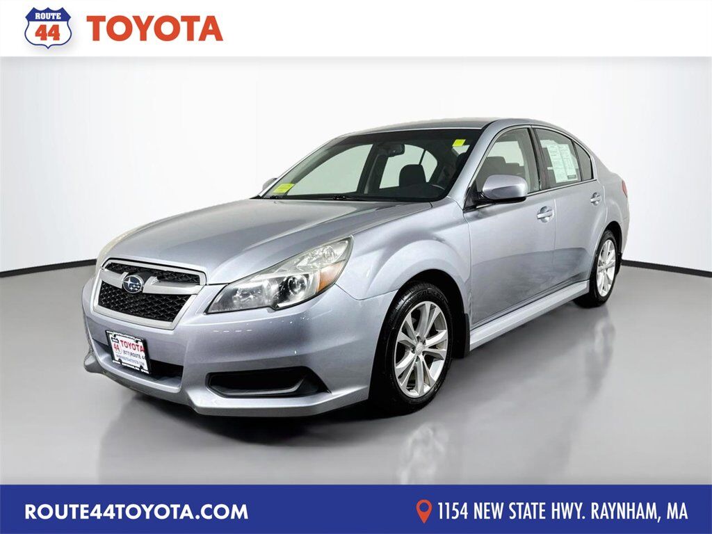 2013 SUBARU Legacy