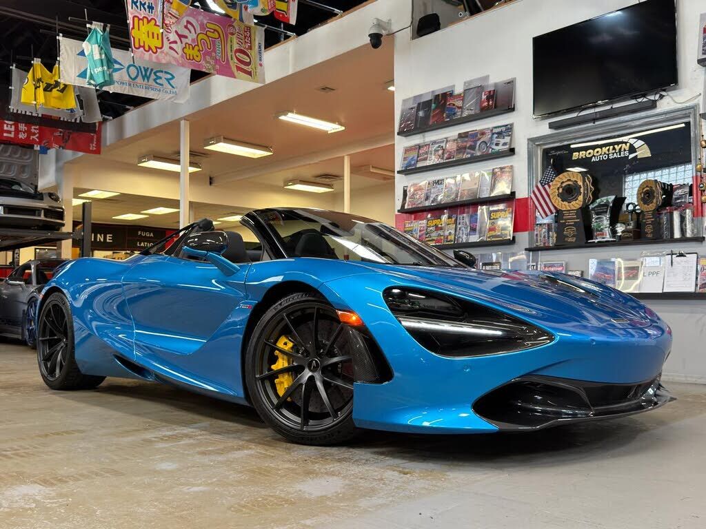 2020 MCLAREN 720S