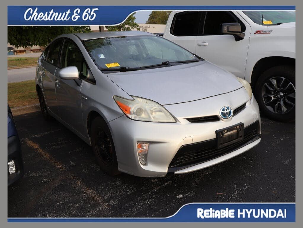 2013 TOYOTA PRIUS
