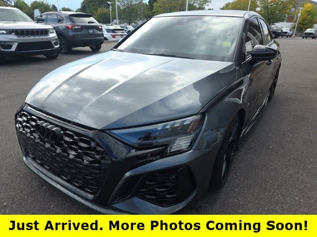2024 AUDI RS3