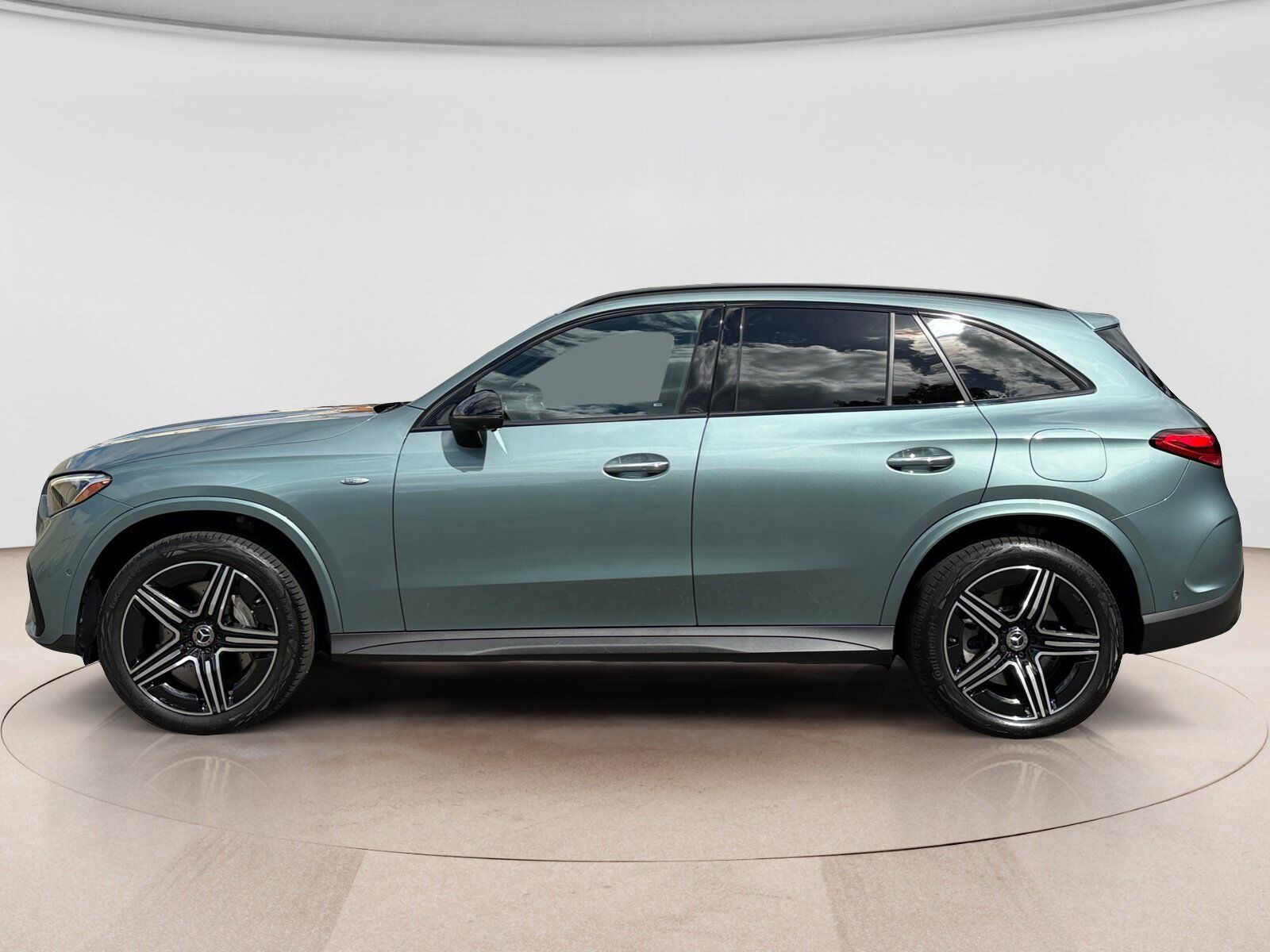 2025 Mercedes-Benz GLC-Class