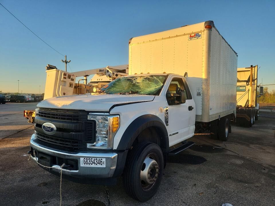 2017 FORD F-450