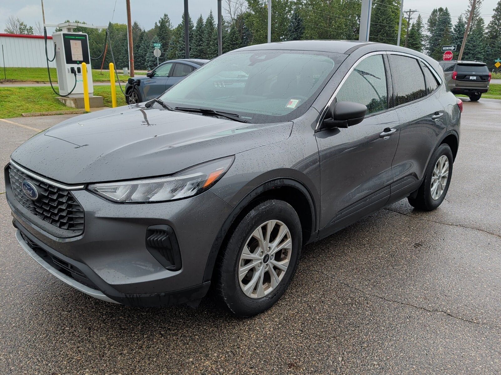 2023 FORD Escape