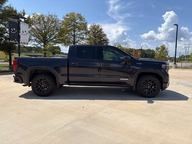 2024 GMC Sierra