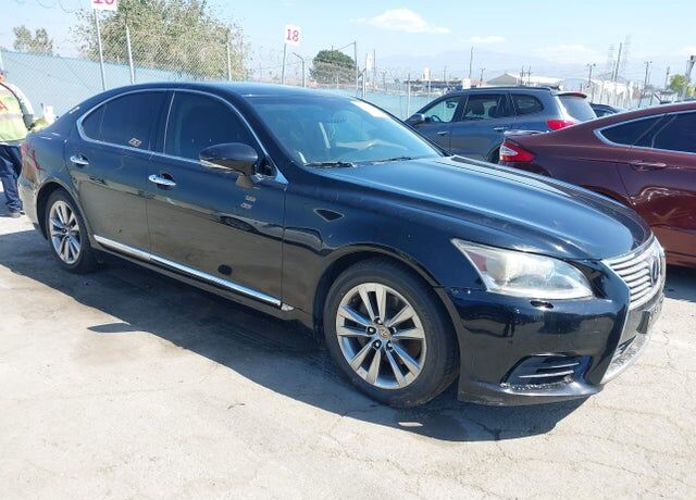 2016 LEXUS LS