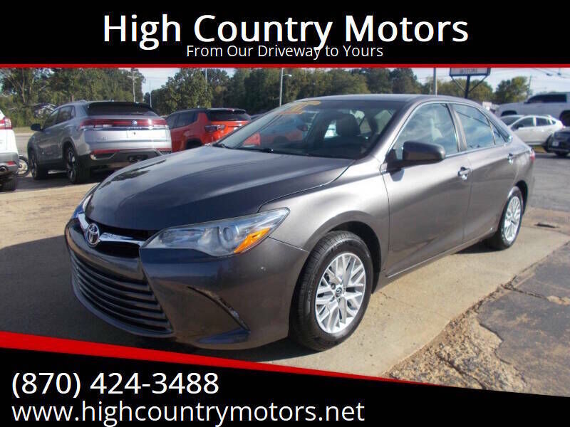 2017 TOYOTA Camry