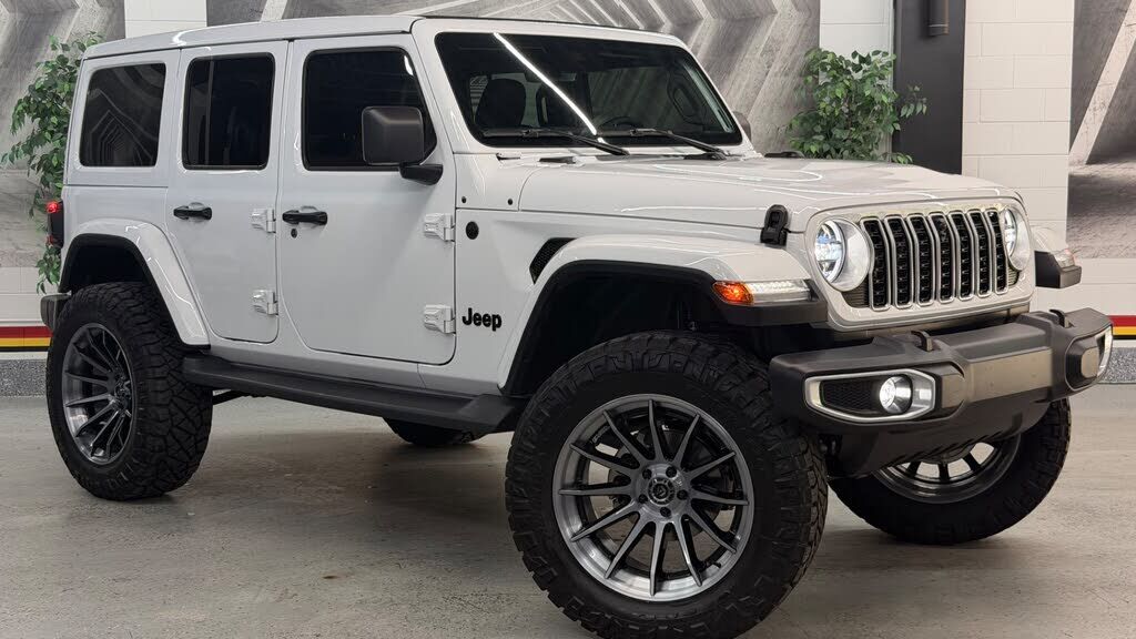2025 JEEP Wrangler