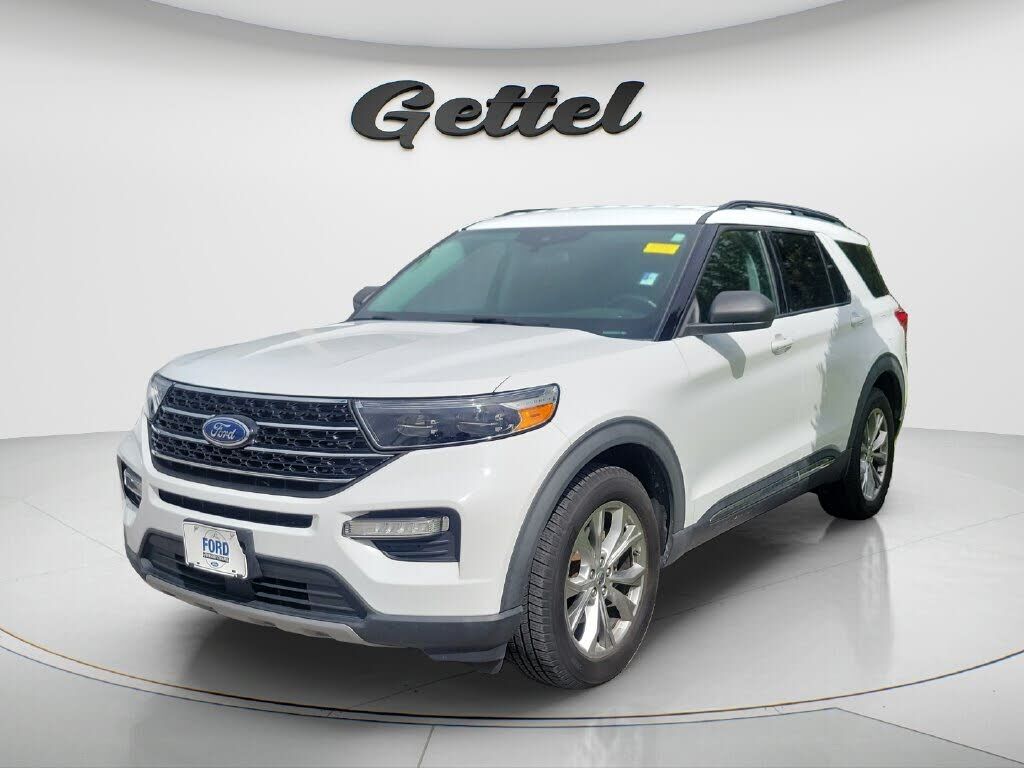 2020 FORD Explorer