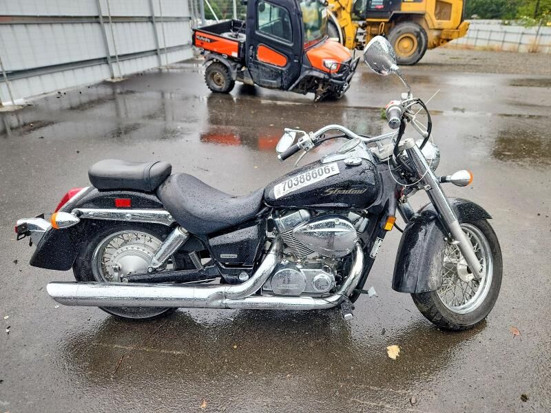 2004 HONDA VT750