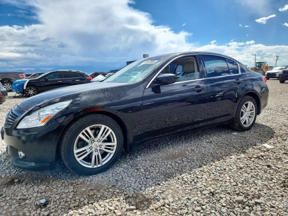 2010 INFINITI G37