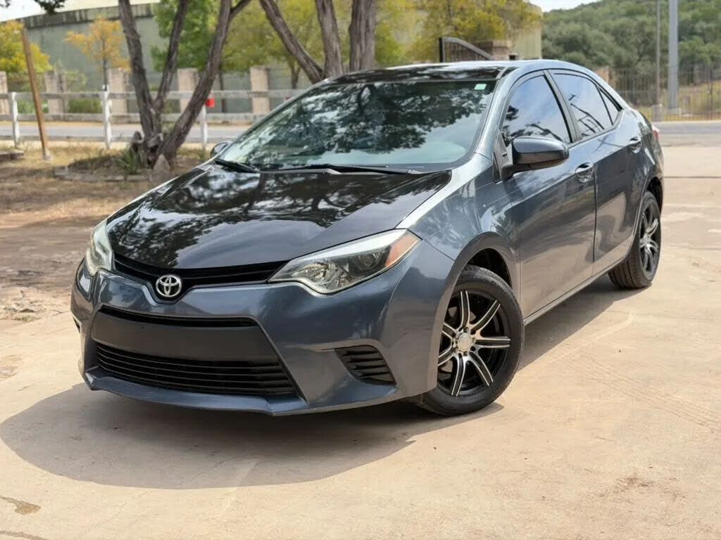 2014 TOYOTA Corolla