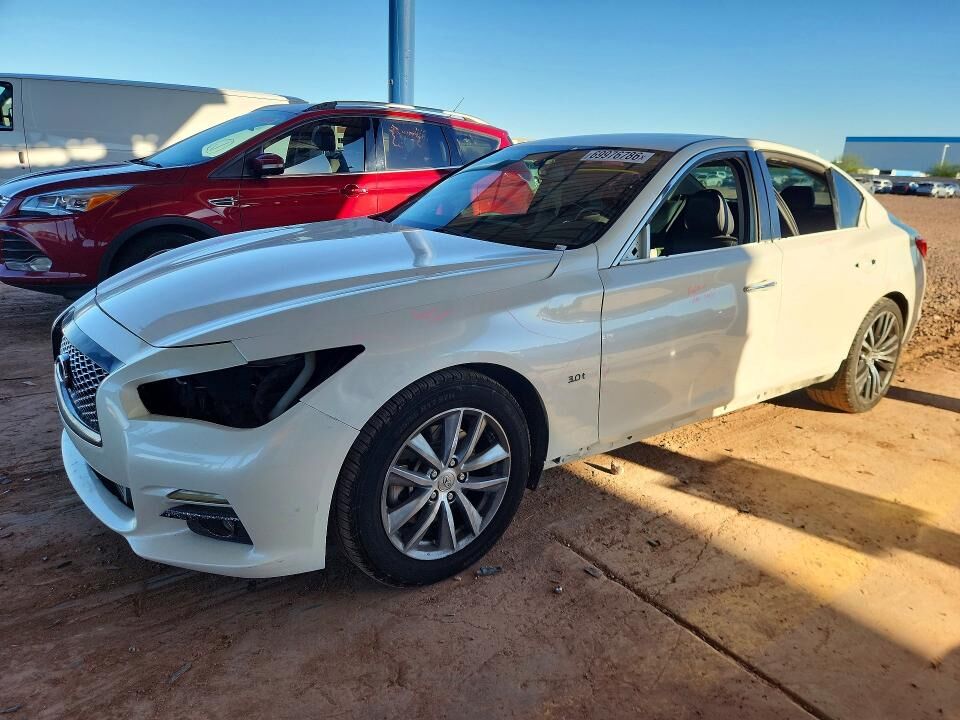 2016 INFINITI Q50