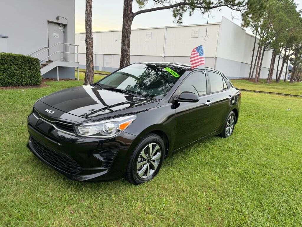 2022 KIA Rio