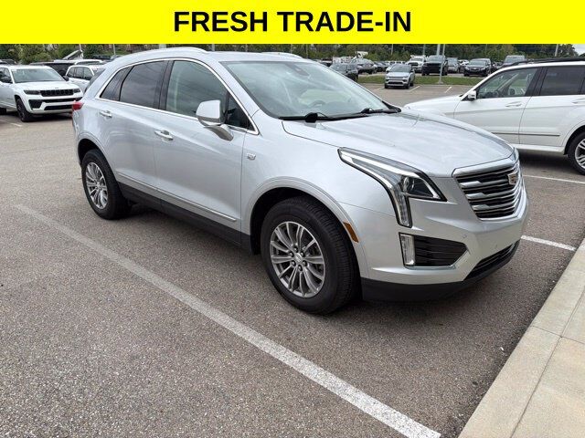 2017 CADILLAC XT5