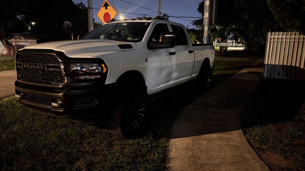 2024 RAM 2500