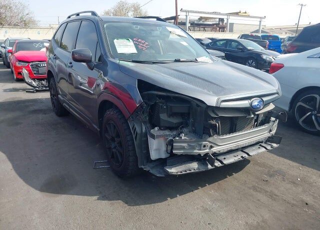 2020 SUBARU Forester